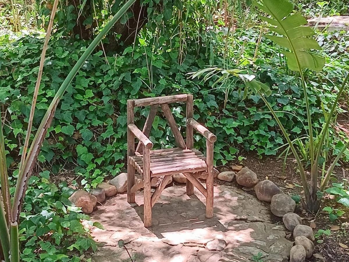 Temenos Retreat Hotel McGregor Bagian luar foto